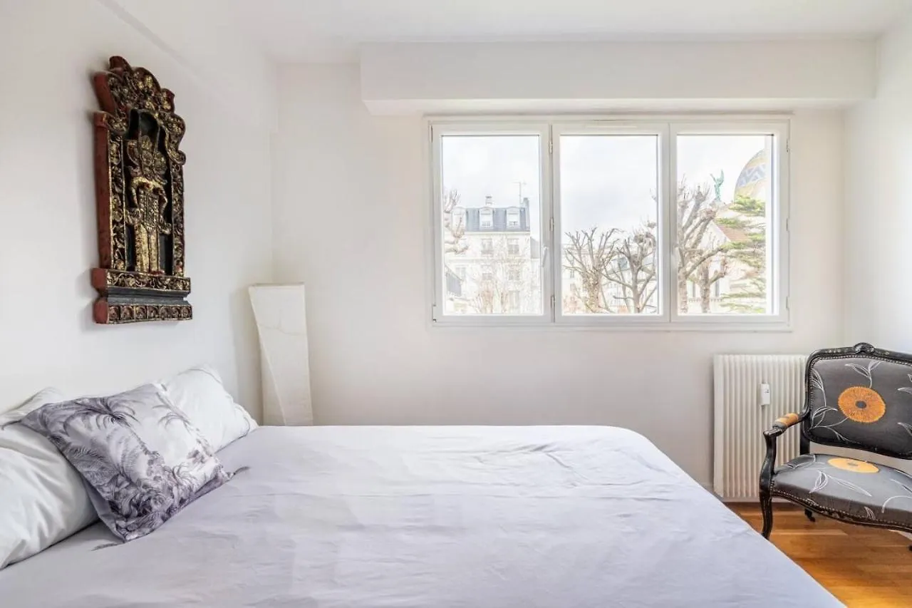 Bed & Breakfast Private Bedroom 2 Near Eiffel Tower, Saint Germain Parigi